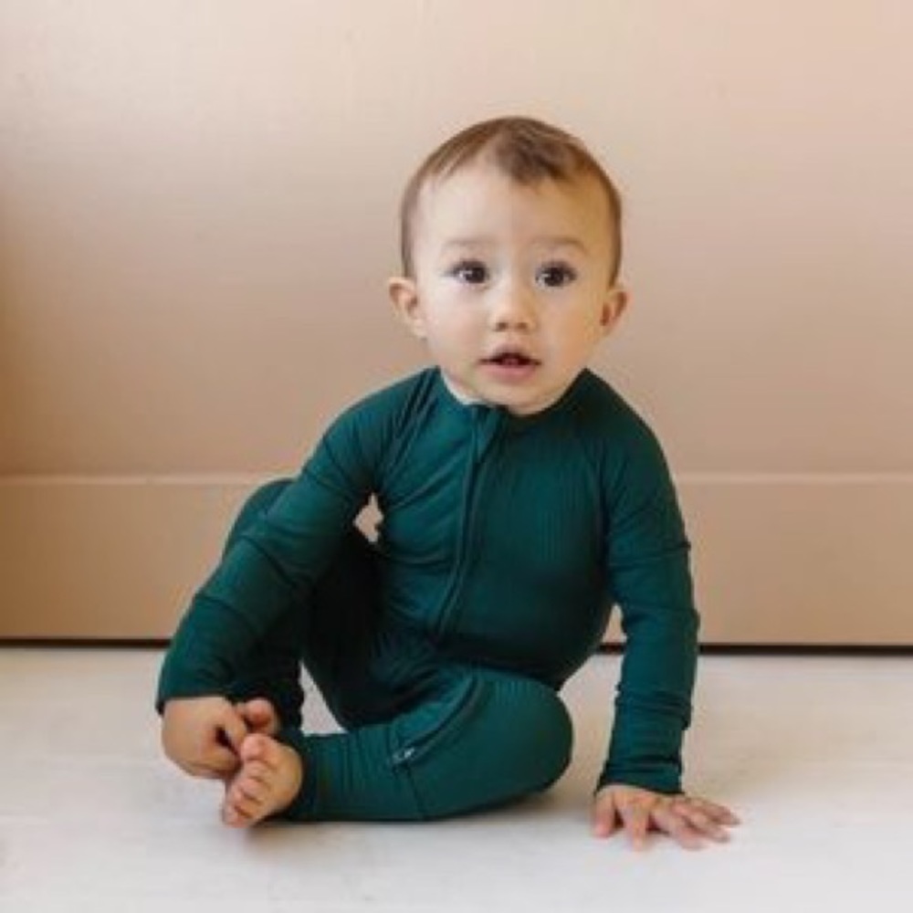 Little Sleepies NWT Limited Edition Emerald Ribbed Zippy